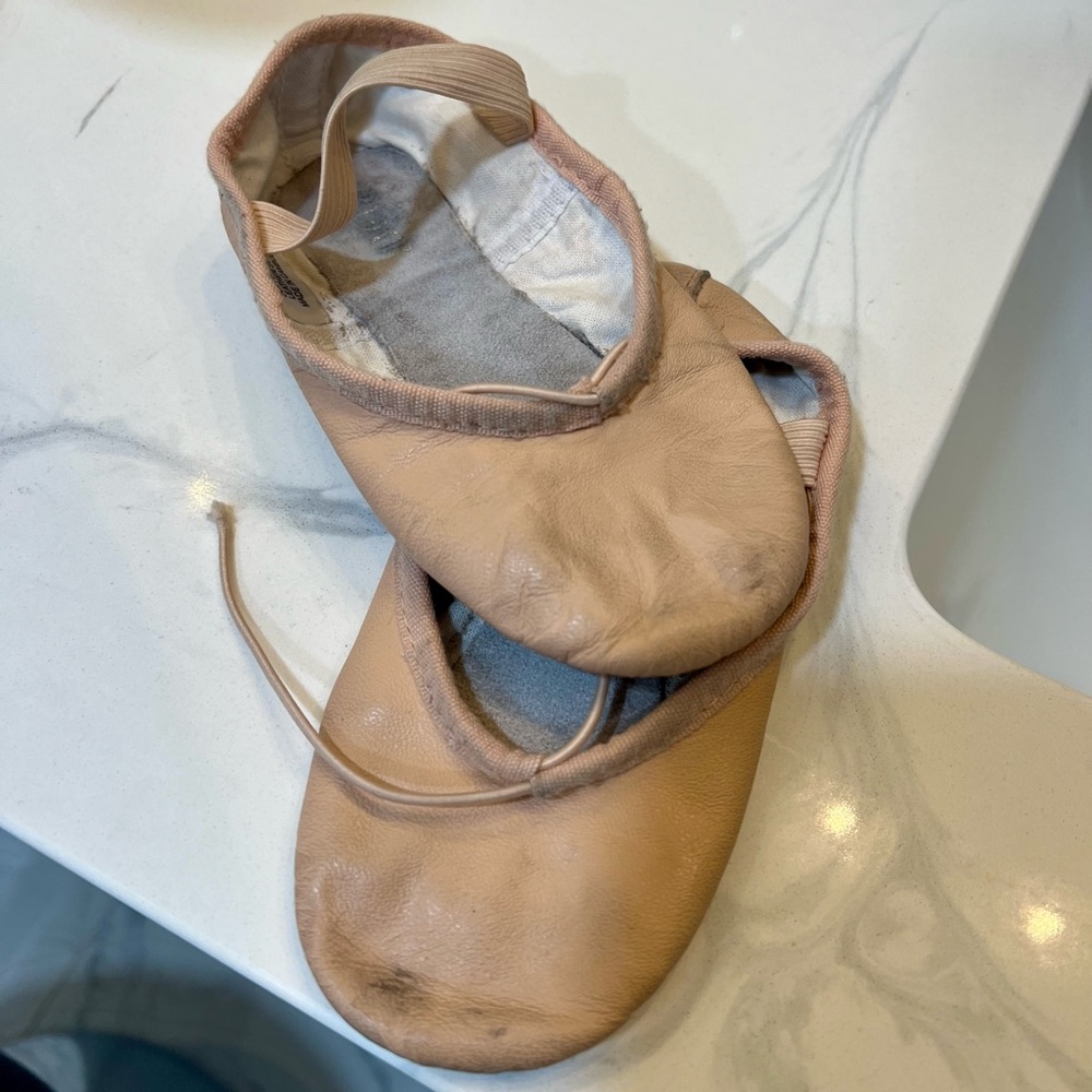 Size 9 toddler ballet shoes